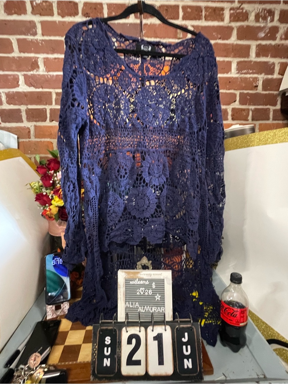 Very nice crochet 🧶 over lay long in back shorter in front